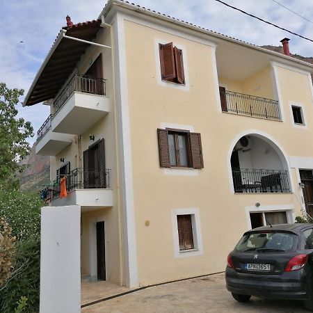 Apartment Theodoros Leonídion Dış mekan fotoğraf